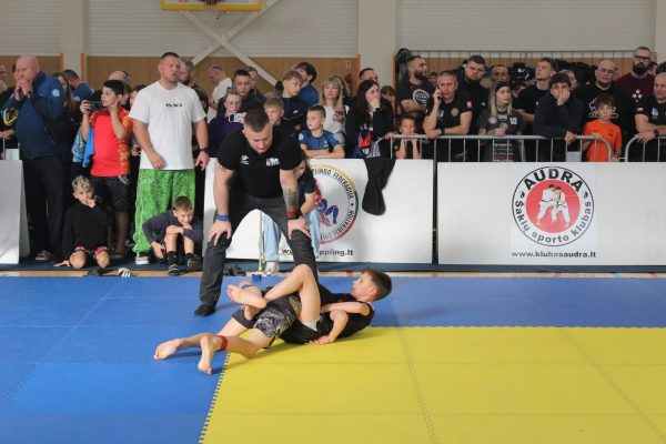 Šakių sporto klubo „Audra“ sportininkai iš pasaulio graplingo čempionato parvežė 11 medalių – nuotrauka 18