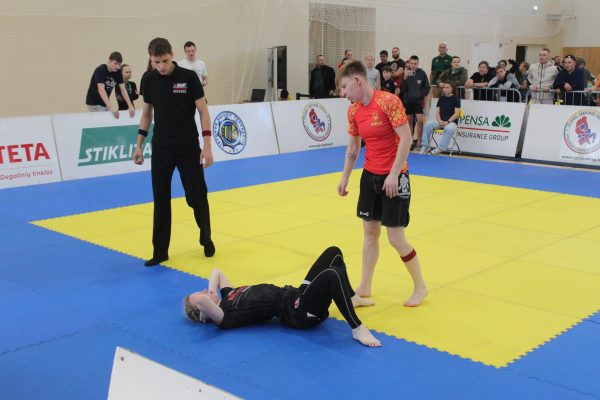 Šakių sporto klubo „Audra“ sportininkai iš pasaulio graplingo čempionato parvežė 11 medalių – nuotrauka 14