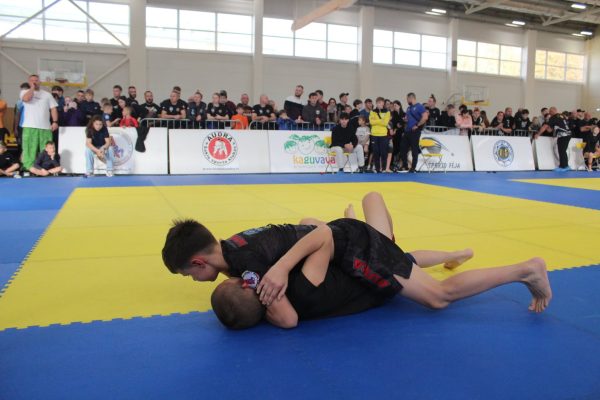 Šakių sporto klubo „Audra“ sportininkai iš pasaulio graplingo čempionato parvežė 11 medalių – nuotrauka 17